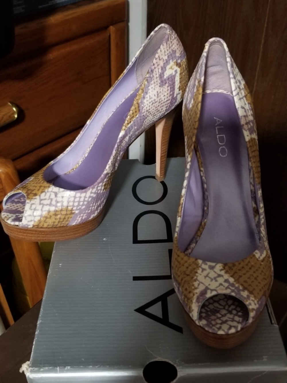 Aldo platform peep-toe heels